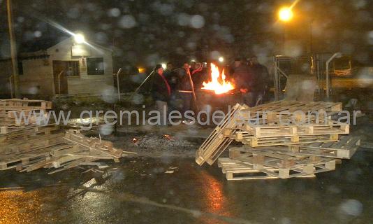 La UTA bloqueó el ingreso a Taikre