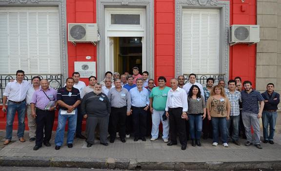 Representantes de gremios provinciales en Paraná