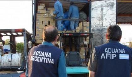 Desde las 11 horas del viernes 1 de agosto continúa el paro en las Aduanas