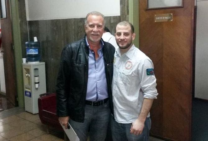 Emanuel Trentino (der.) junto al Secretario General de Canillitas y Diputado Nacional Omar Plaini