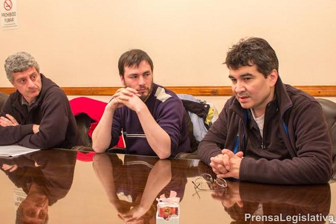 Ruben Zapponi, SIPROSA (izq.); José Gomez, AFEP (Ctro.) y Raúl Arce, SUTEF (der.)