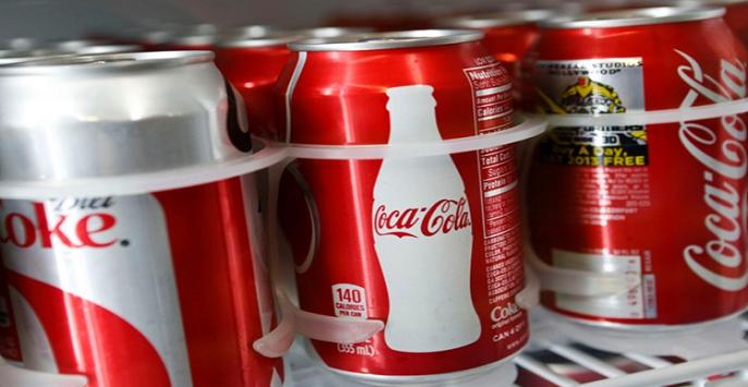 En el marco de su plan global de reestructuración, comenzaron los despidos en Coca-Cola Argentina