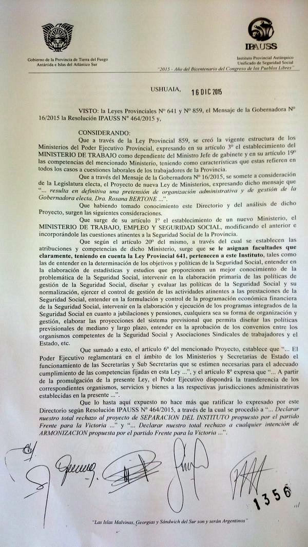 Resolución Nº 1356/2015 del Directorio del IPAUSS, primera hoja.