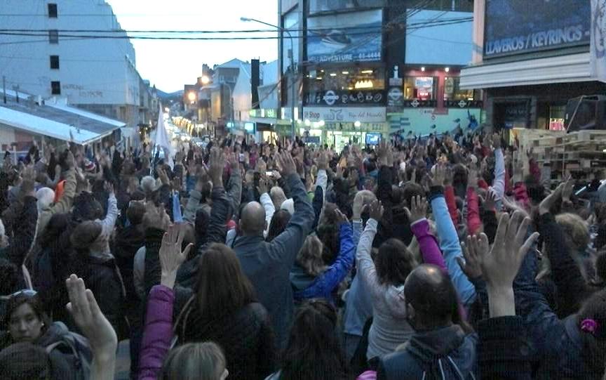 La asamblea de trabajadores estatales de Tierra del Fuego declaró un paro total de actividades para este lunes 7 de marzo. 