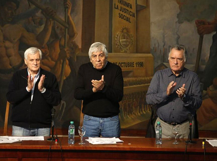 Antonio Caló, Hugo Moyano y Luis Barrionuevo acordaron un 