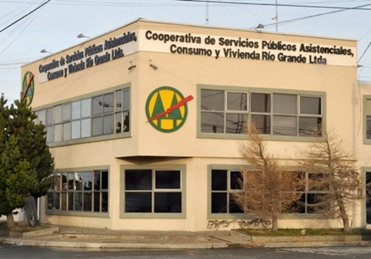 El próximo domingo 18  septiembre hay elecciones de Delegados en la Cooperativa Eléctrica de Río Grande. La Agrupación Gremial Peronista 1º de Mayo respalda a la lista opositora. 