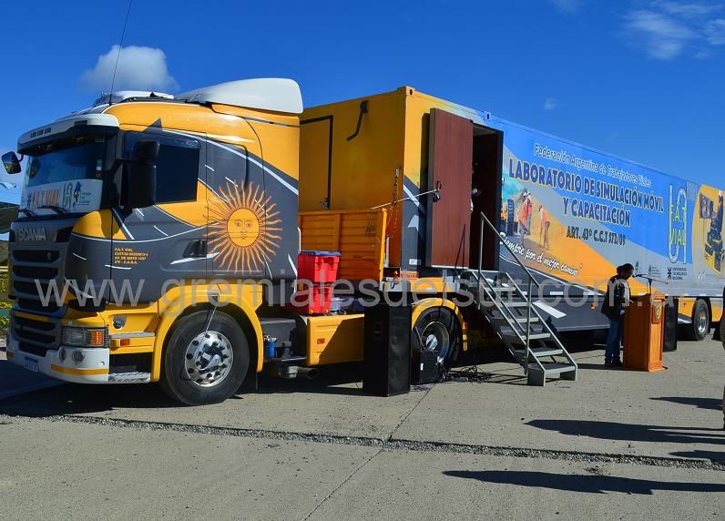 Laboratorio de Simulación Móvil y Capacitación para Equipos Viales.