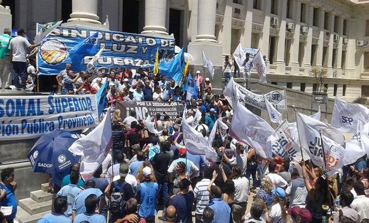 La Municipalidad de Córdoba labró actas contravencionales contra gremios por 